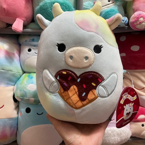 7” Valentines Caedia Squishmallow - Picture 1 of 1